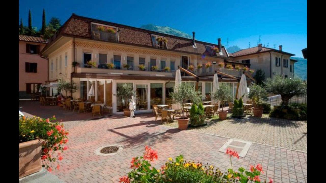 Hotel Concordia Porlezza Exterior photo